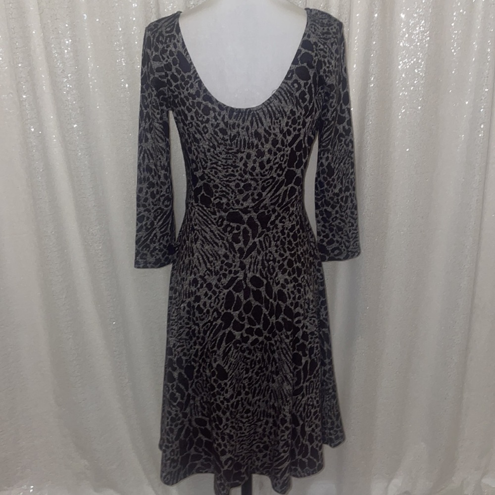 Leota Circle Dress 3/4 Sleeve Sweater Dress - Picture 3 of 6